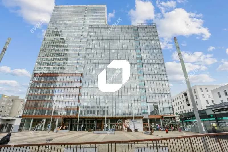 65 Rue Du Capitaine Dreyfus, Montreuil for lease Building Photo- Image 1 of 32