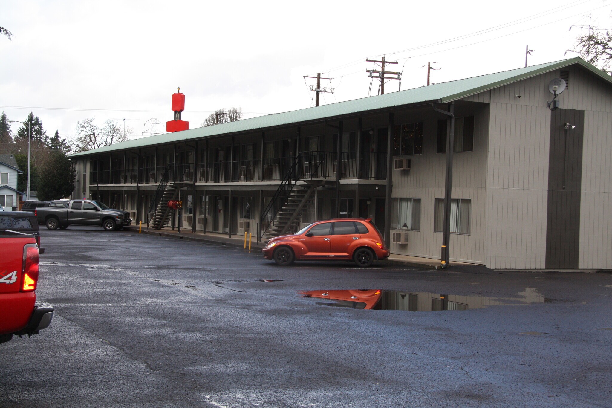600 SW Beech Rd, Estacada, OR 97023 - Red Fox Motel | LoopNet