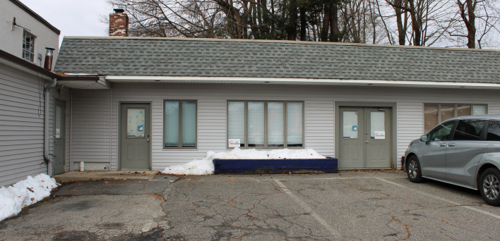 168 S Main St, Torrington, CT for lease - Building Photo - Image 1 of 1