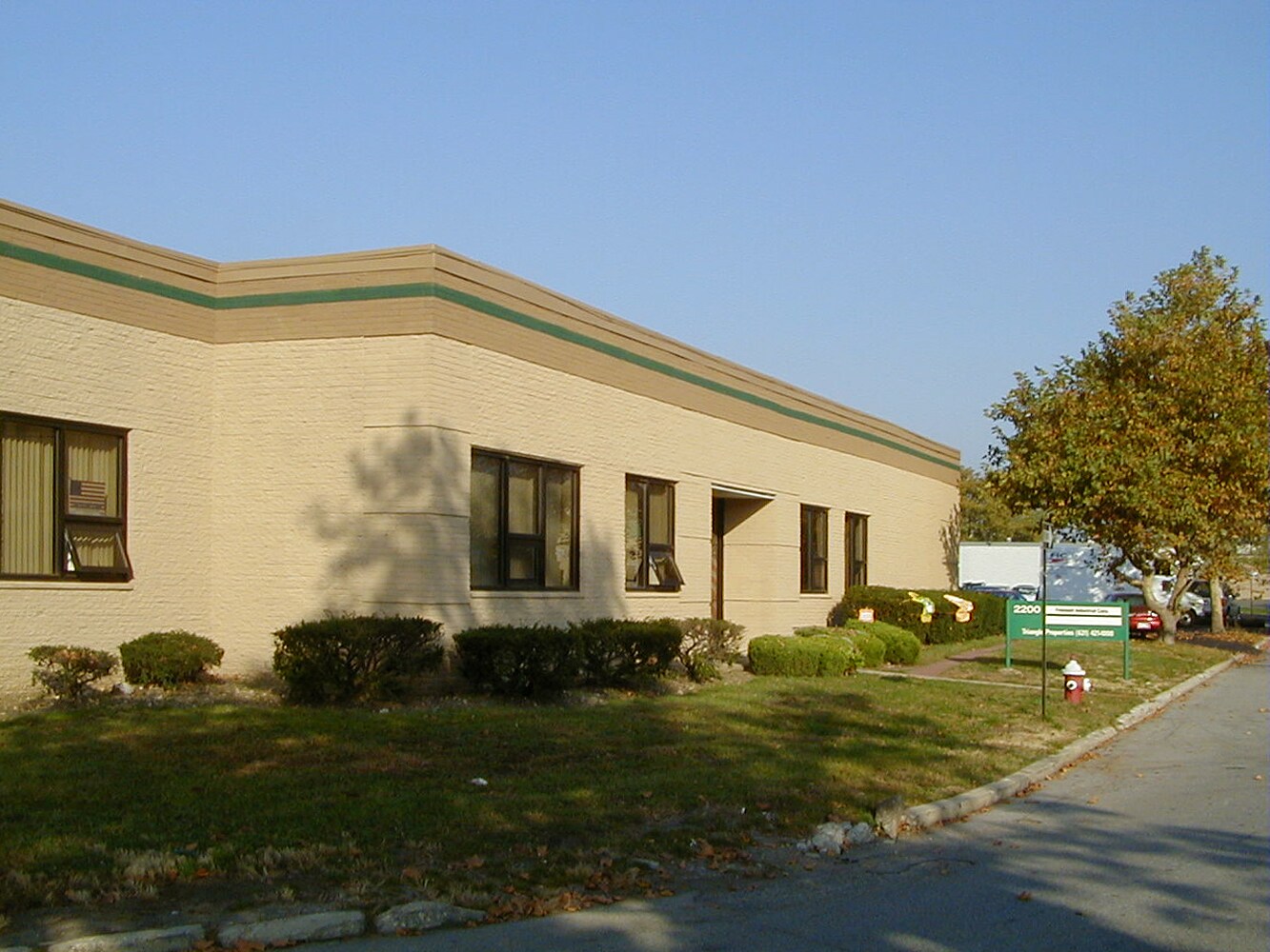 2200 Shames Dr, Westbury, NY for sale Primary Photo- Image 1 of 1