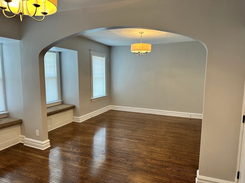 4734 McPherson Ave, Saint Louis, MO for lease - Building Photo - Image 3 of 10