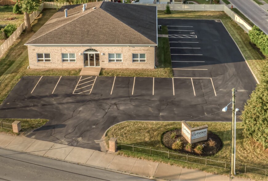 13315 Broadway Ave, Garfield Heights, OH for sale - Building Photo - Image 1 of 6