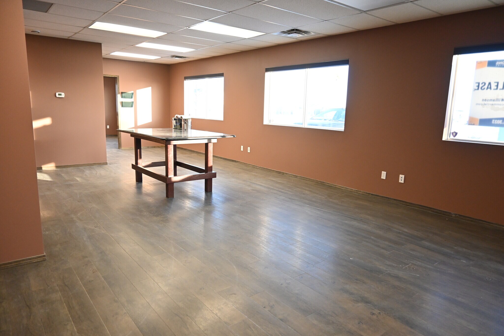 42 Burnt Lake Cres, Red Deer County, AB for lease Building Photo- Image 1 of 10