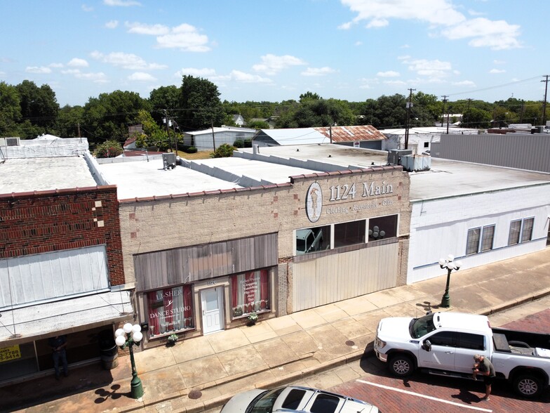 1124-1126 Main St, Commerce, TX for sale - Building Photo - Image 2 of 14