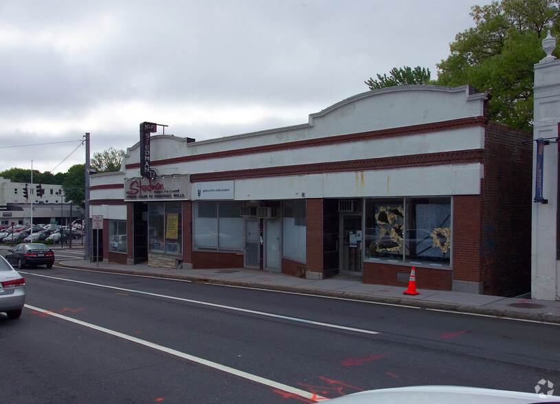 358-370 Boylston St, Brookline, MA for lease - Building Photo - Image 2 of 8