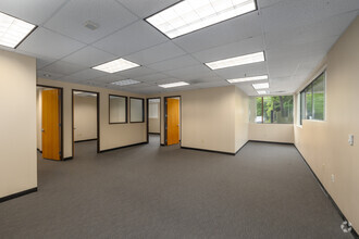 5440 SW Westgate Dr, Portland, OR for lease Interior Photo- Image 2 of 2