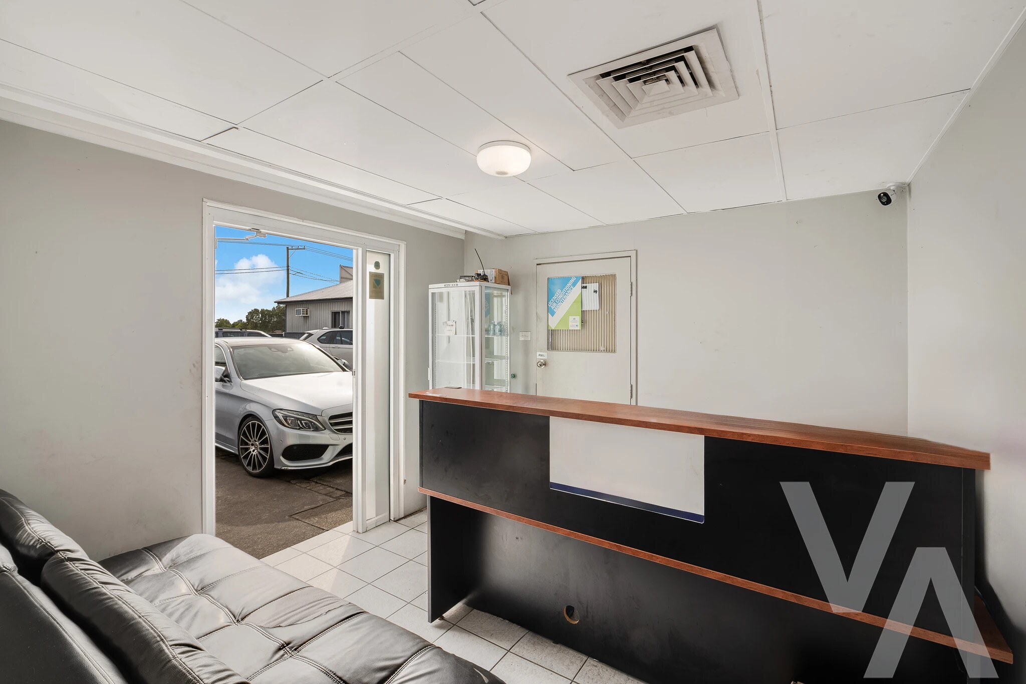57 Wallsend Rd, Sandgate for lease Interior Photo- Image 1 of 4