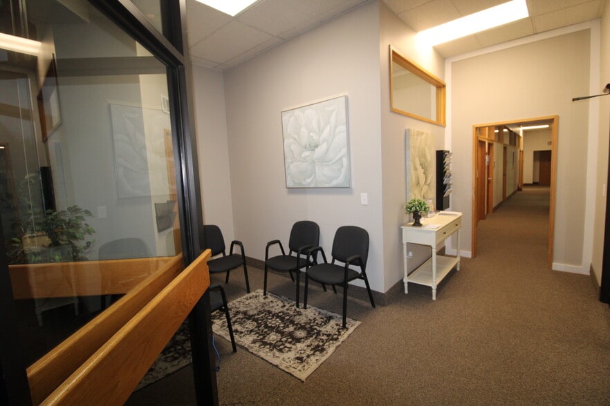 200 N Main St, East Longmeadow, MA for sale - Interior Photo - Image 3 of 13