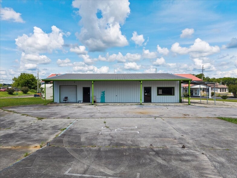 2441 Moody Pky, Moody, AL for sale - Building Photo - Image 2 of 14