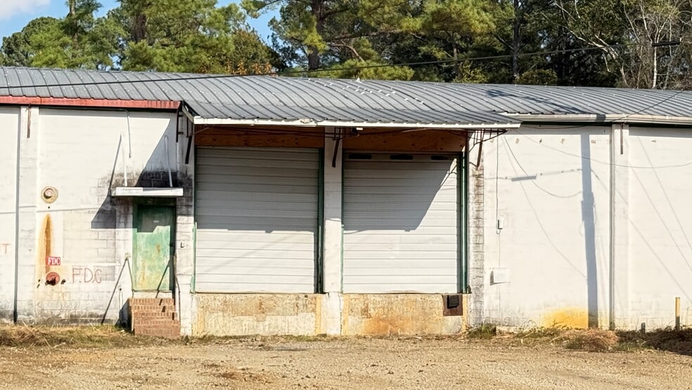 682 Jersey St, Cheraw, SC for lease - Building Photo - Image 3 of 9