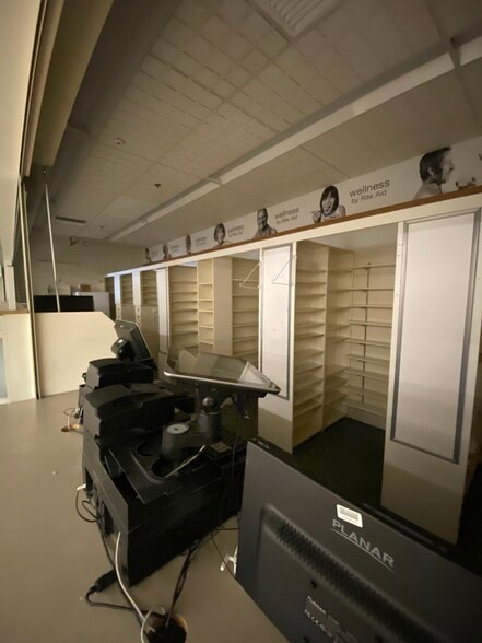 145 Amherst St, Nashua, NH for sale - Building Photo - Image 2 of 14