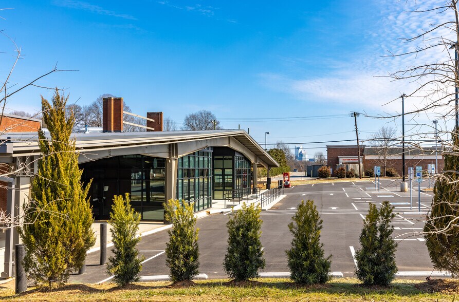 3512 Wilkinson Blvd, Charlotte, NC 28208