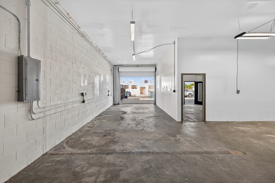 7358 Radford Ave, North Hollywood, CA for sale - Building Photo - Image 3 of 7