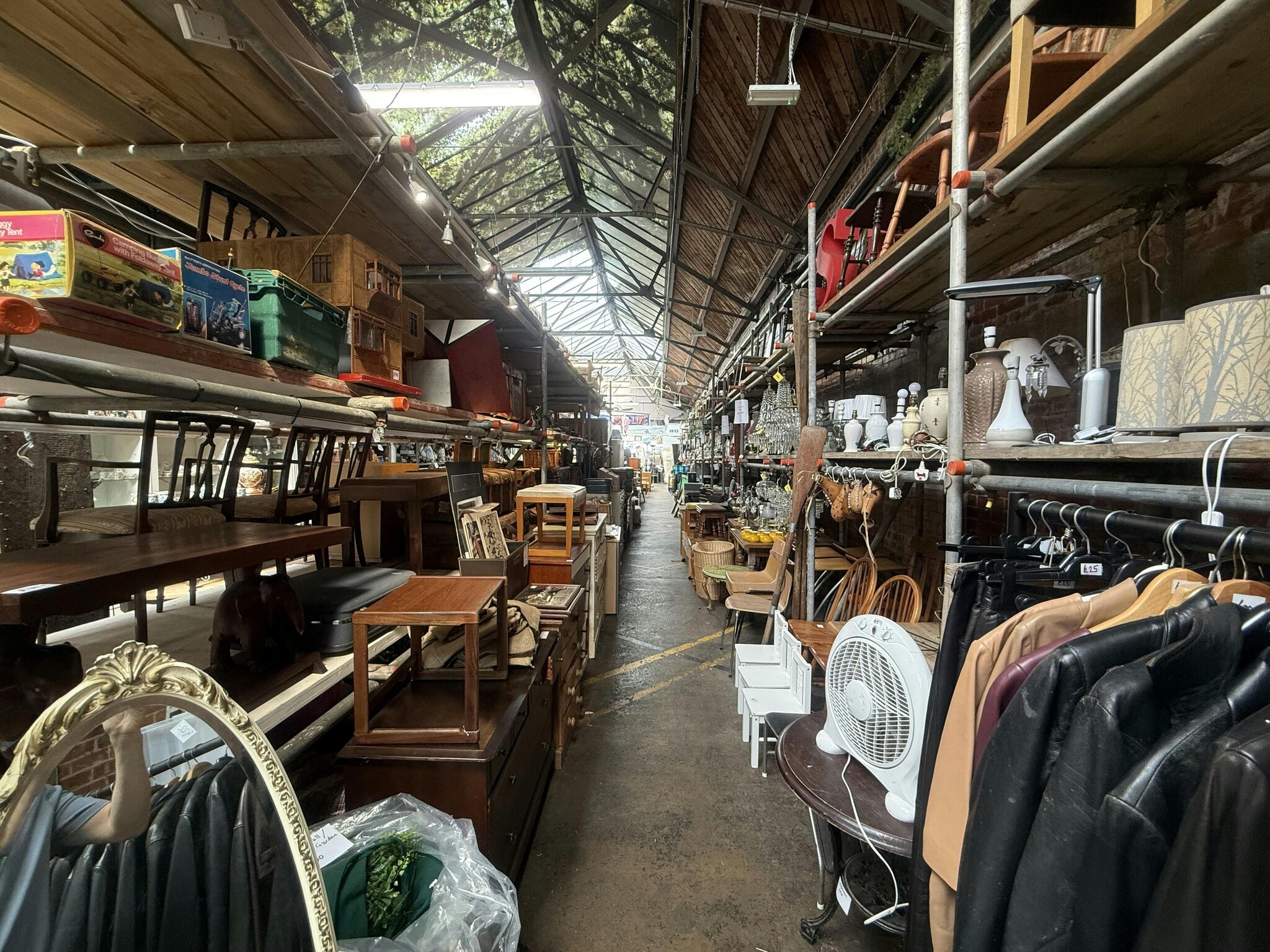 42 Vine St, Brighton for lease Interior Photo- Image 1 of 6