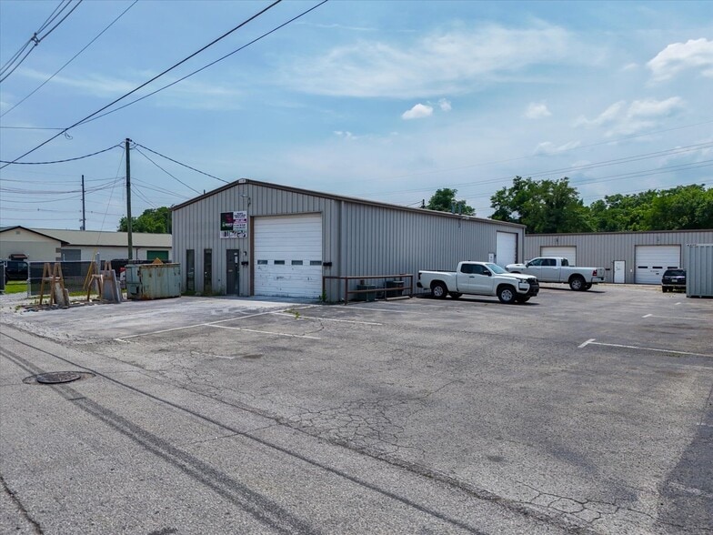 722-726 Roanoke St, Salem, VA for sale - Building Photo - Image 2 of 47