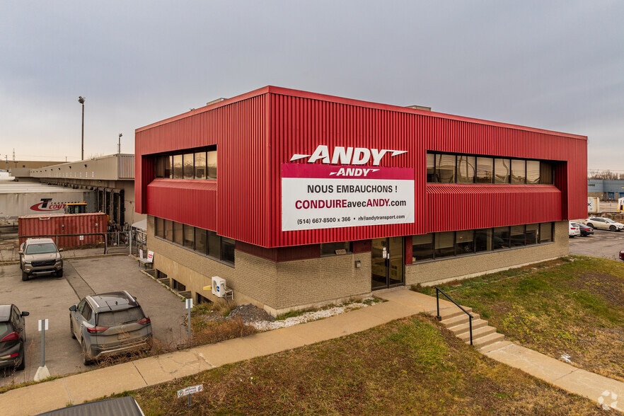 12321-12329 Boul Métropolitain E E, Montréal, QC for lease - Building Photo - Image 1 of 5