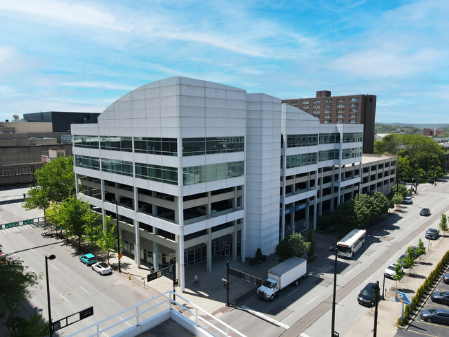 More details for 655 Plum St, Cincinnati, OH - Office for Lease