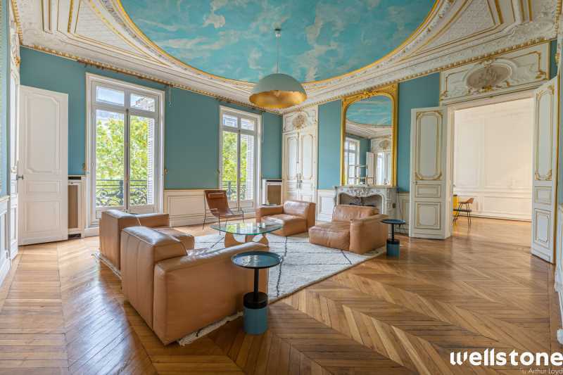 Office in Paris for lease - Interior Photo - Image 2 of 14