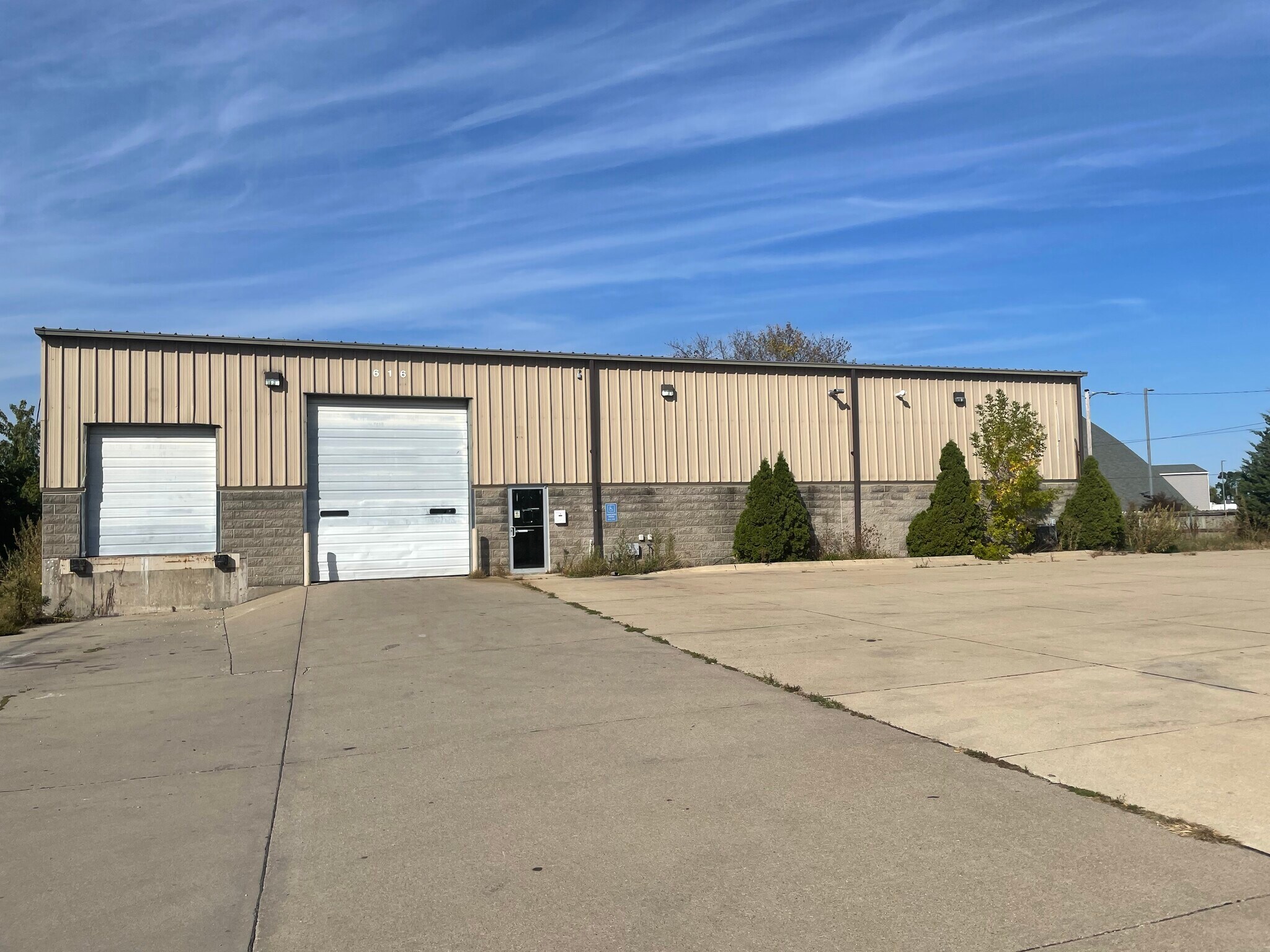 616 12th Ave SW, Cedar Rapids, IA for sale Building Photo- Image 1 of 1