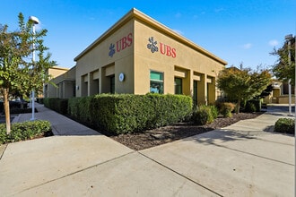 731-779 E Yosemite Ave, Merced, CA for lease Building Photo- Image 2 of 11