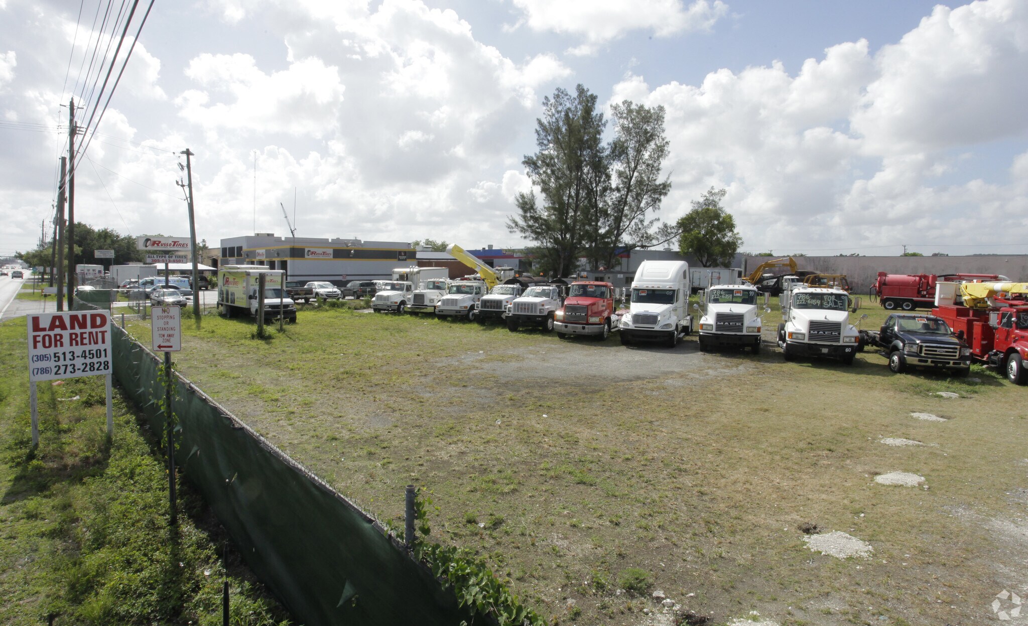 8470 NW 58th St, Doral, FL for sale Primary Photo- Image 1 of 1