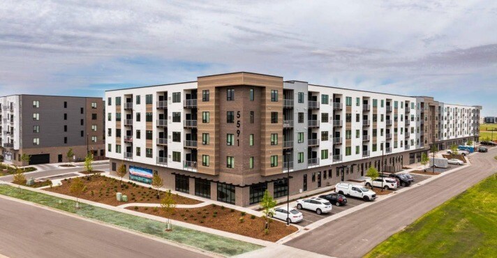 5601 33rd Ave S, Fargo, ND for lease Building Photo- Image 1 of 22