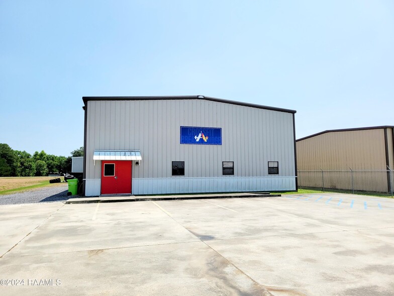 644 Enterprise Pky, Breaux Bridge, LA for lease - Primary Photo - Image 1 of 11