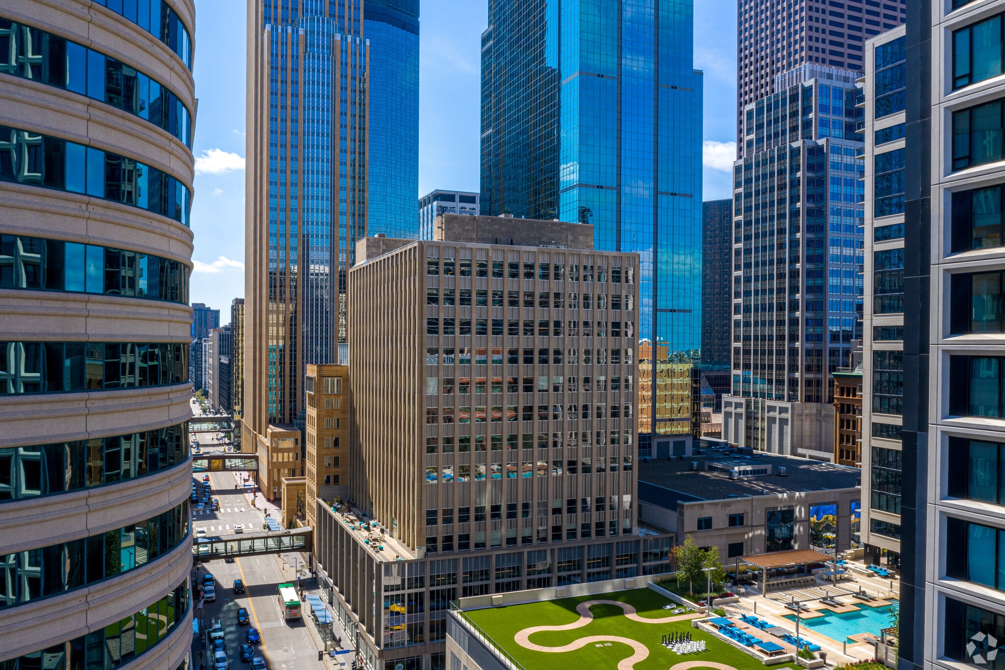 510 Marquette Ave, Minneapolis, MN for lease Building Photo- Image 1 of 11