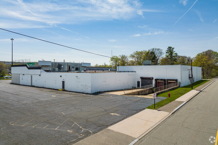 469 Route 46, Wayne, NJ for lease - Building Photo - Image 3 of 6