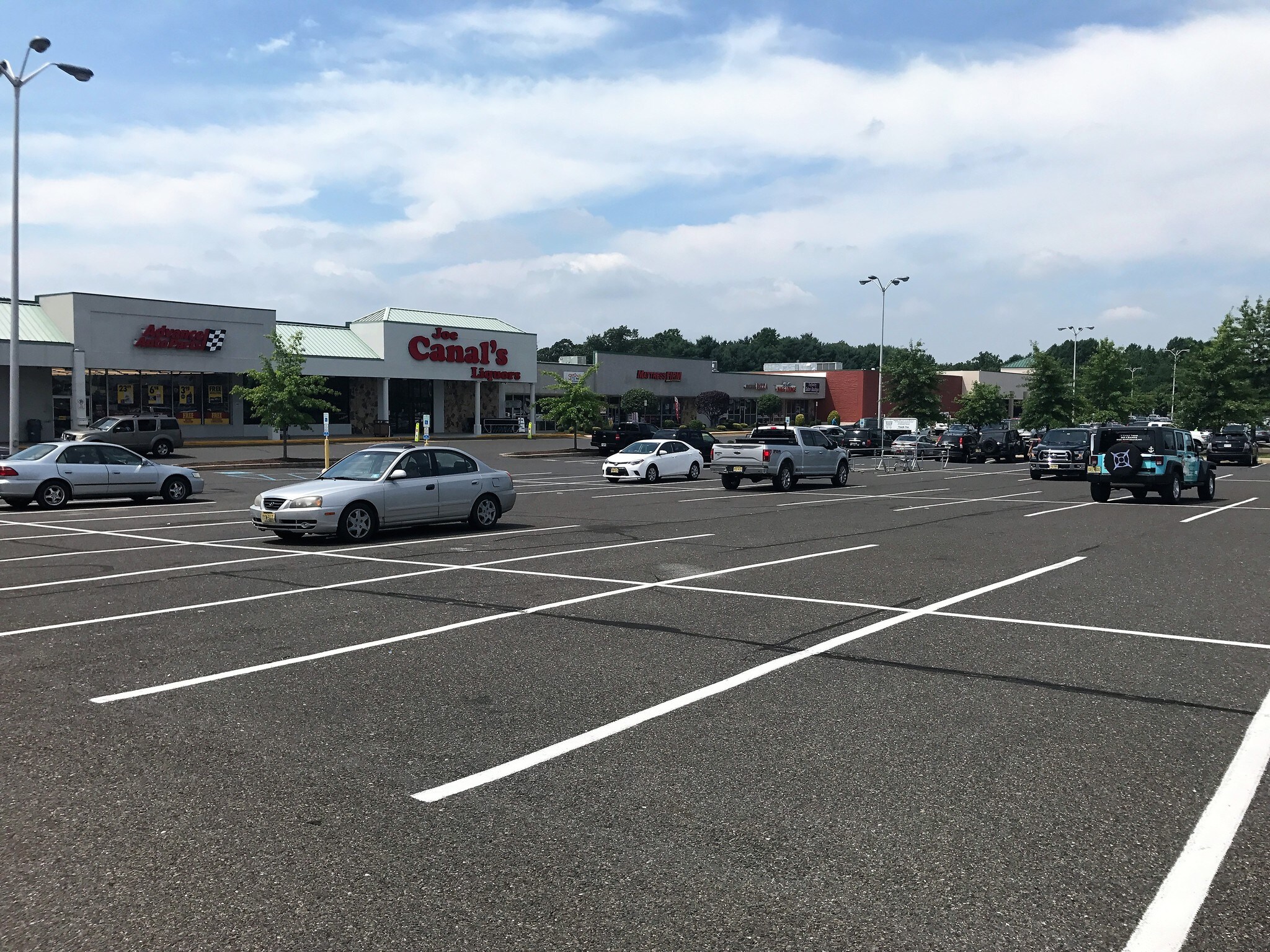 80 S White Horse Pike, Hammonton, NJ 08037 Peachtree Plaza