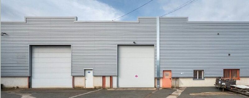 Flex in Jassans-Riottier for lease - Building Photo - Image 1 of 1