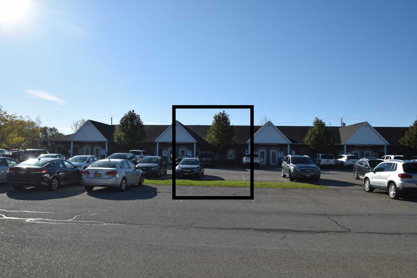 19 Limestone Dr, Williamsville, NY 14221