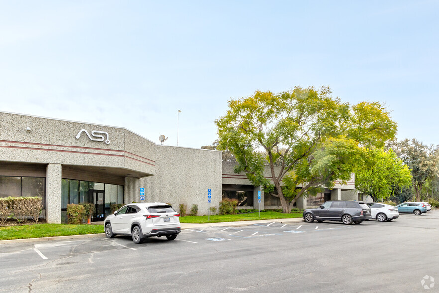 2040 Ringwood Ave, San Jose, CA for lease - Building Photo - Image 3 of 7