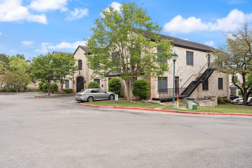 4407 Bee Caves Rd, West Lake Hills, TX for sale - Building Photo - Image 1 of 1