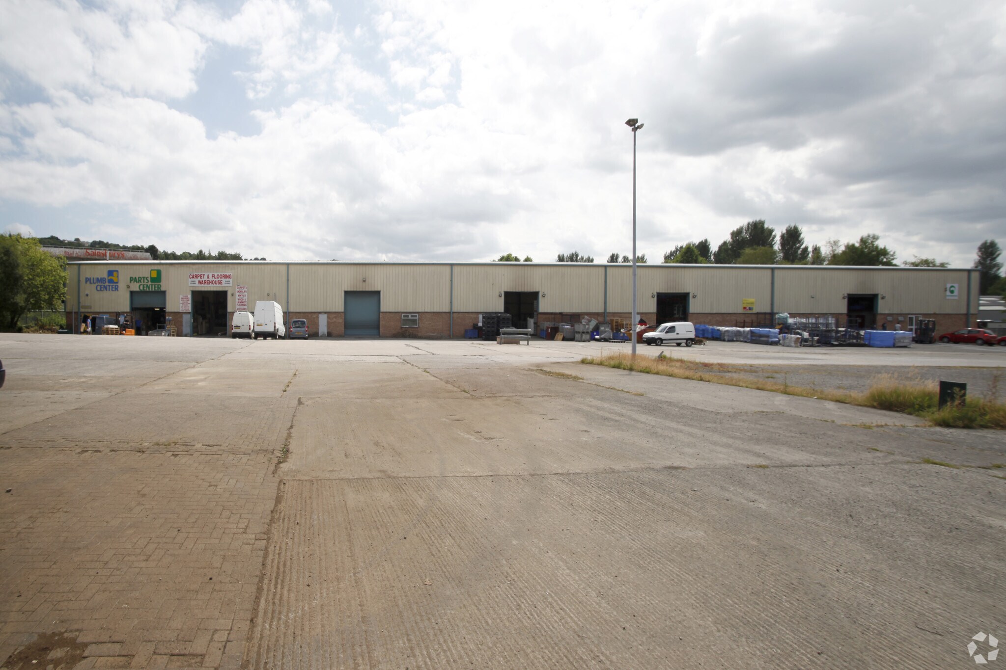 Newbridge Rd, Pontllanfraith for sale Primary Photo- Image 1 of 1