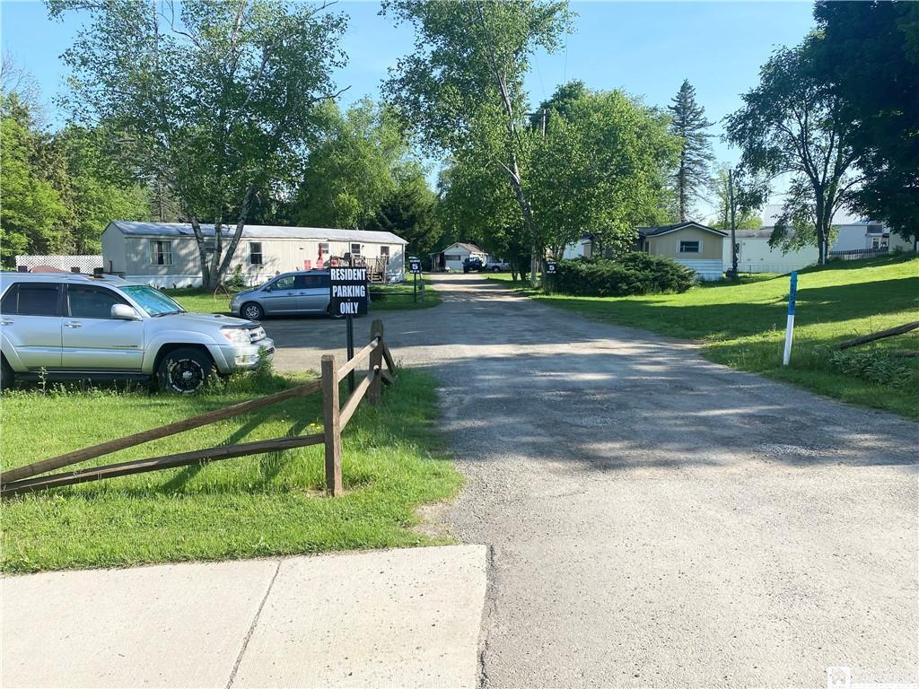 27 Main St, Sinclairville, NY 14782