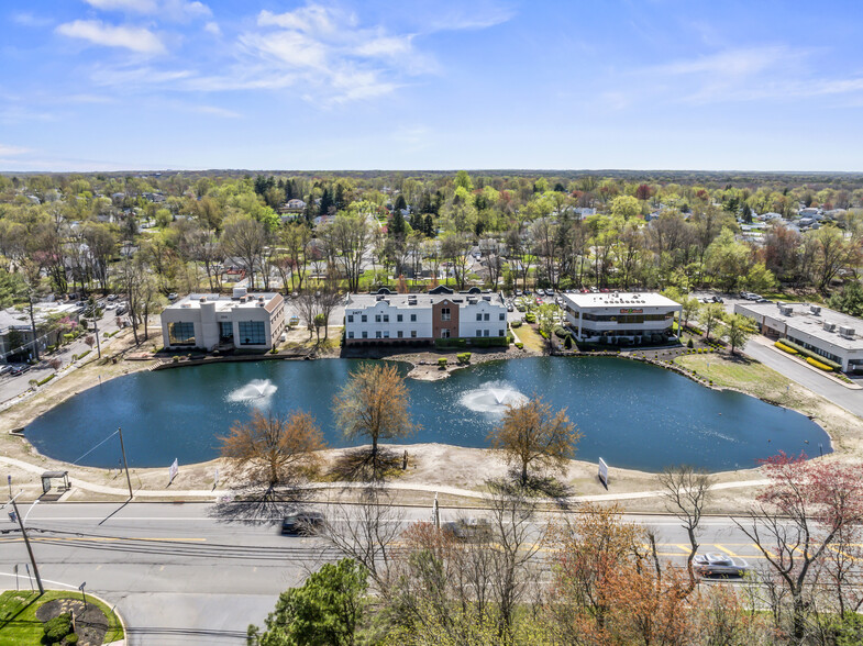 2477 Route 516, Old Bridge, NJ for lease - Building Photo - Image 3 of 30