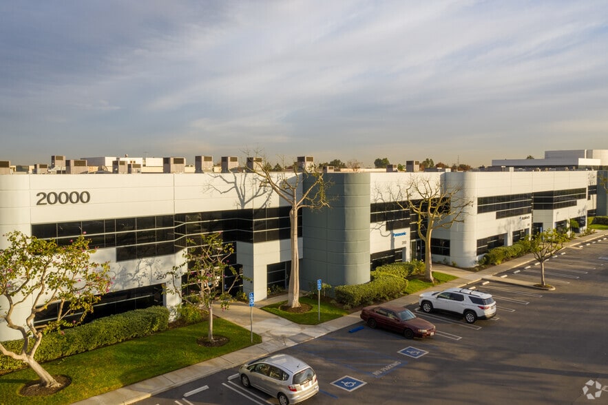 20000 Mariner Ave, Torrance, CA for lease - Building Photo - Image 2 of 7