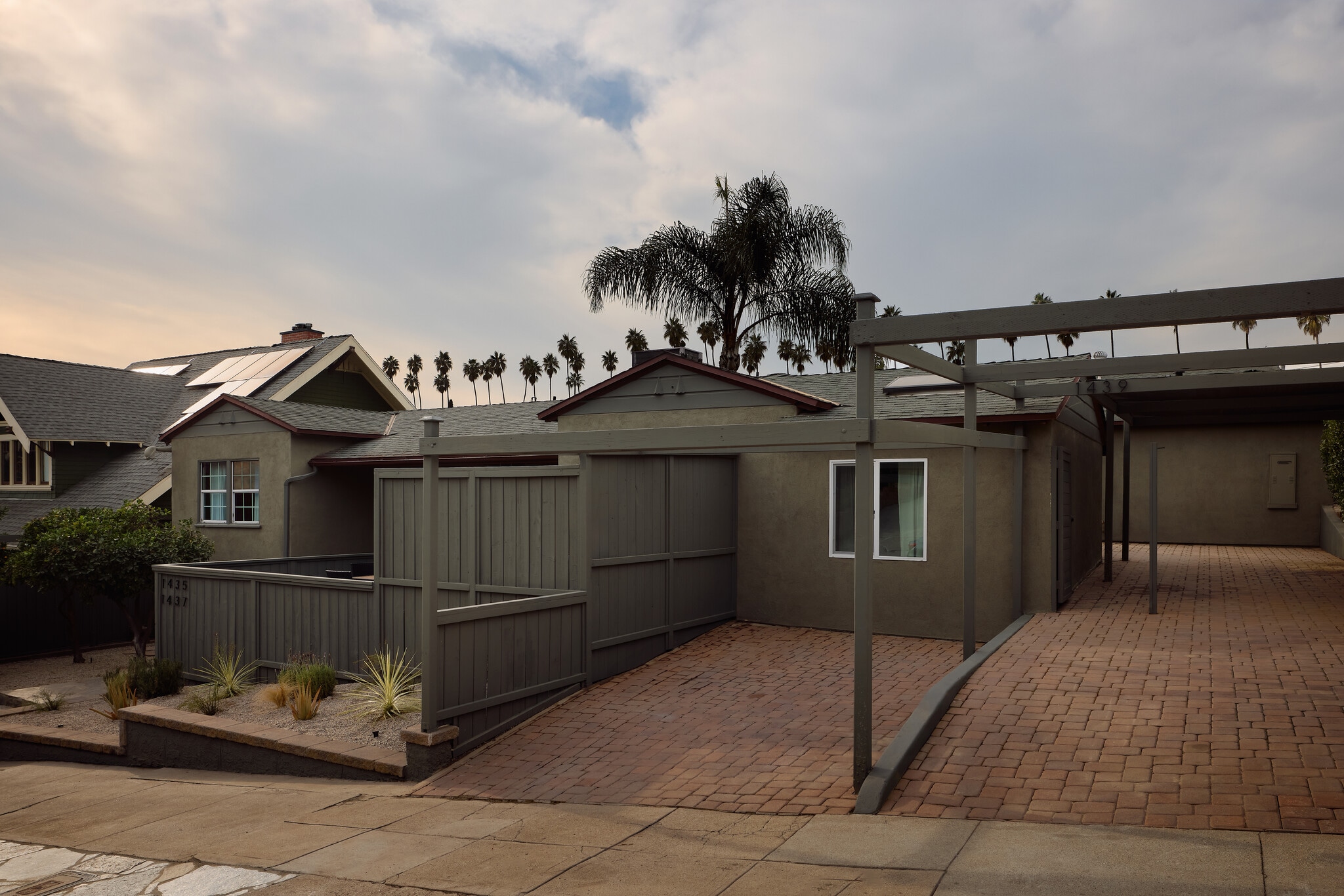 1434 McDuff St, Los Angeles, CA for sale Building Photo- Image 1 of 43