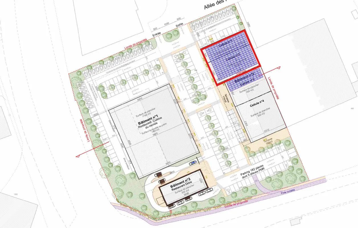 Retail in Beynost for lease Building Photo- Image 1 of 4