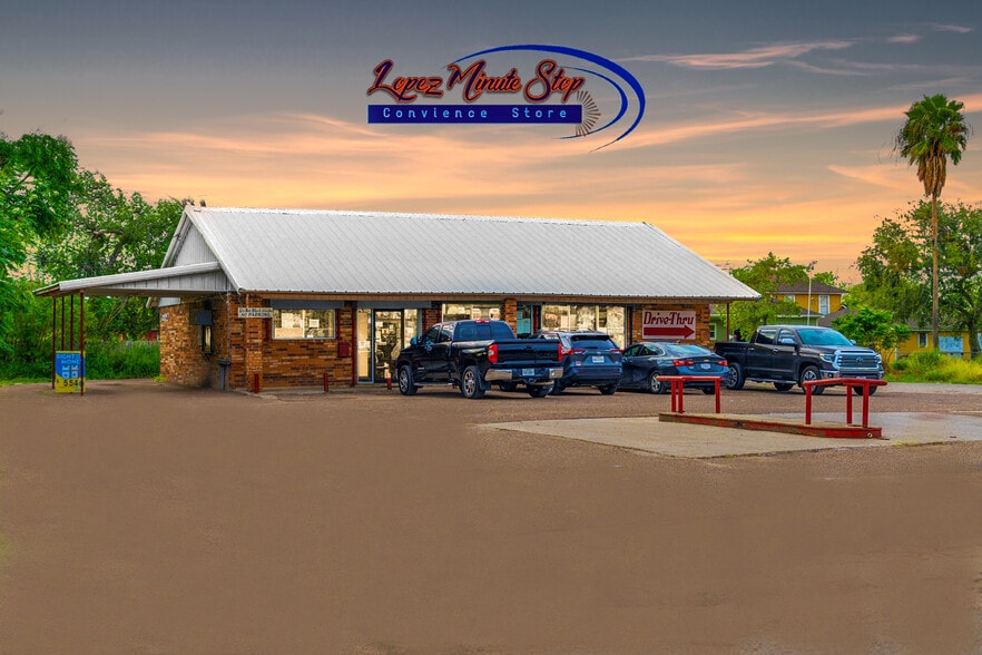 701 Lincoln Ave, Robstown, TX for sale - Building Photo - Image 2 of 24