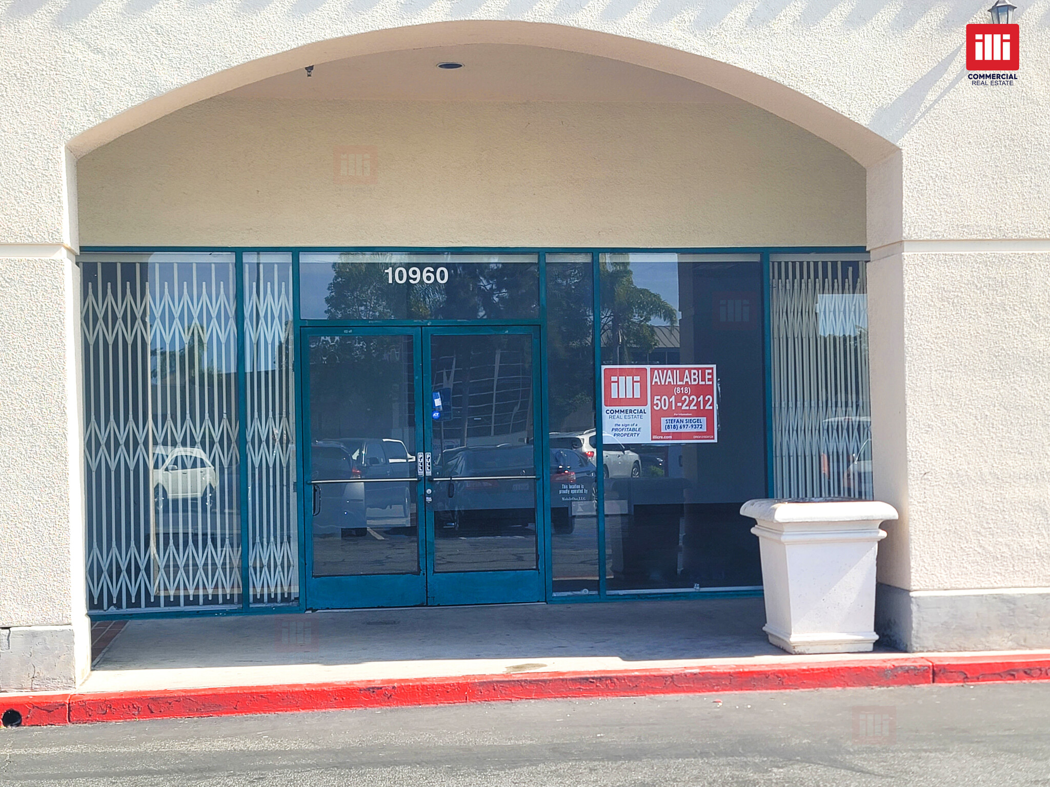 11030 Jefferson Blvd, Culver City, CA for lease Interior Photo- Image 1 of 3