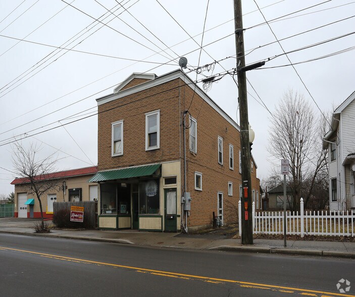 291 Clinton, Binghamton, NY for sale - Primary Photo - Image 1 of 1