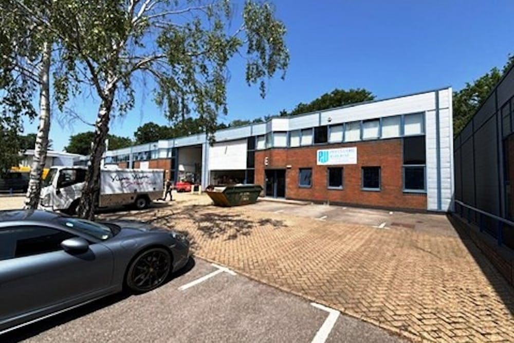 Wade Rd, Basingstoke for lease Building Photo- Image 1 of 4