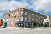 518 S Laramie Ave, Chicago IL - Convenience Store