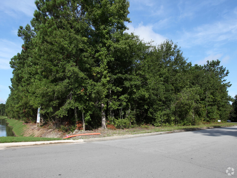 1011 Newman Rd, New Bern, NC for sale - Primary Photo - Image 1 of 4