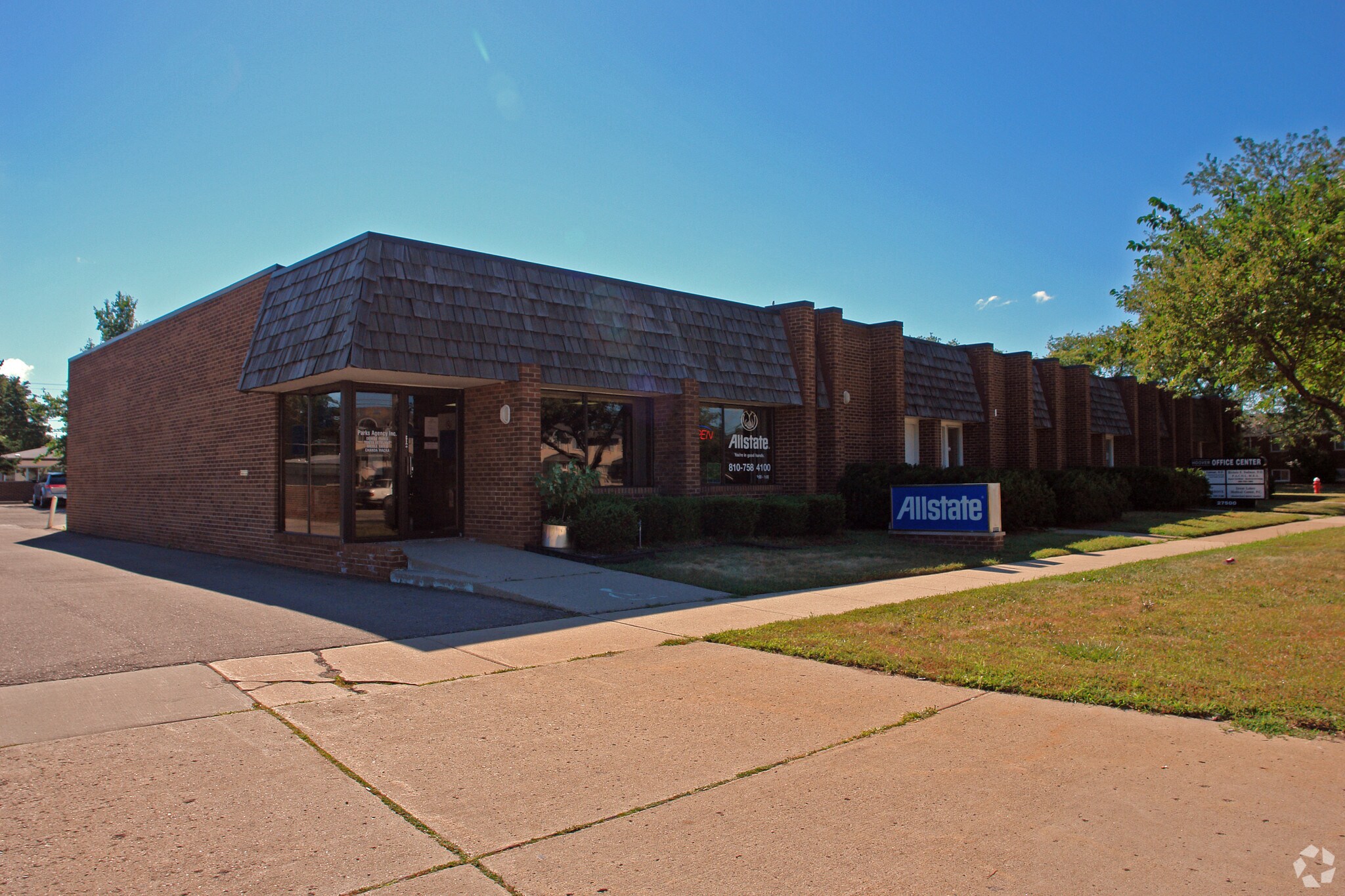 27500 Hoover Rd, Warren, MI for sale Primary Photo- Image 1 of 47