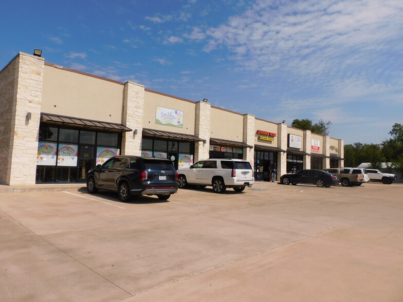 11511 Walnut Ln, Forney, TX for lease - Building Photo - Image 2 of 3