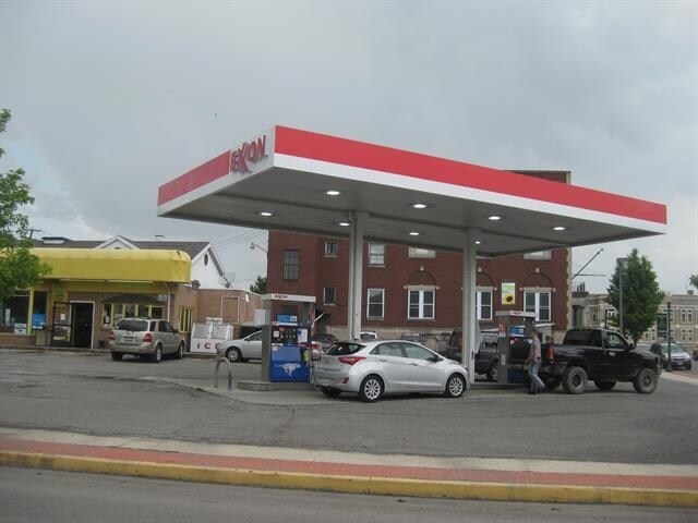 1001-1013 Logan Ave, Tyrone, PA for sale Primary Photo- Image 1 of 1