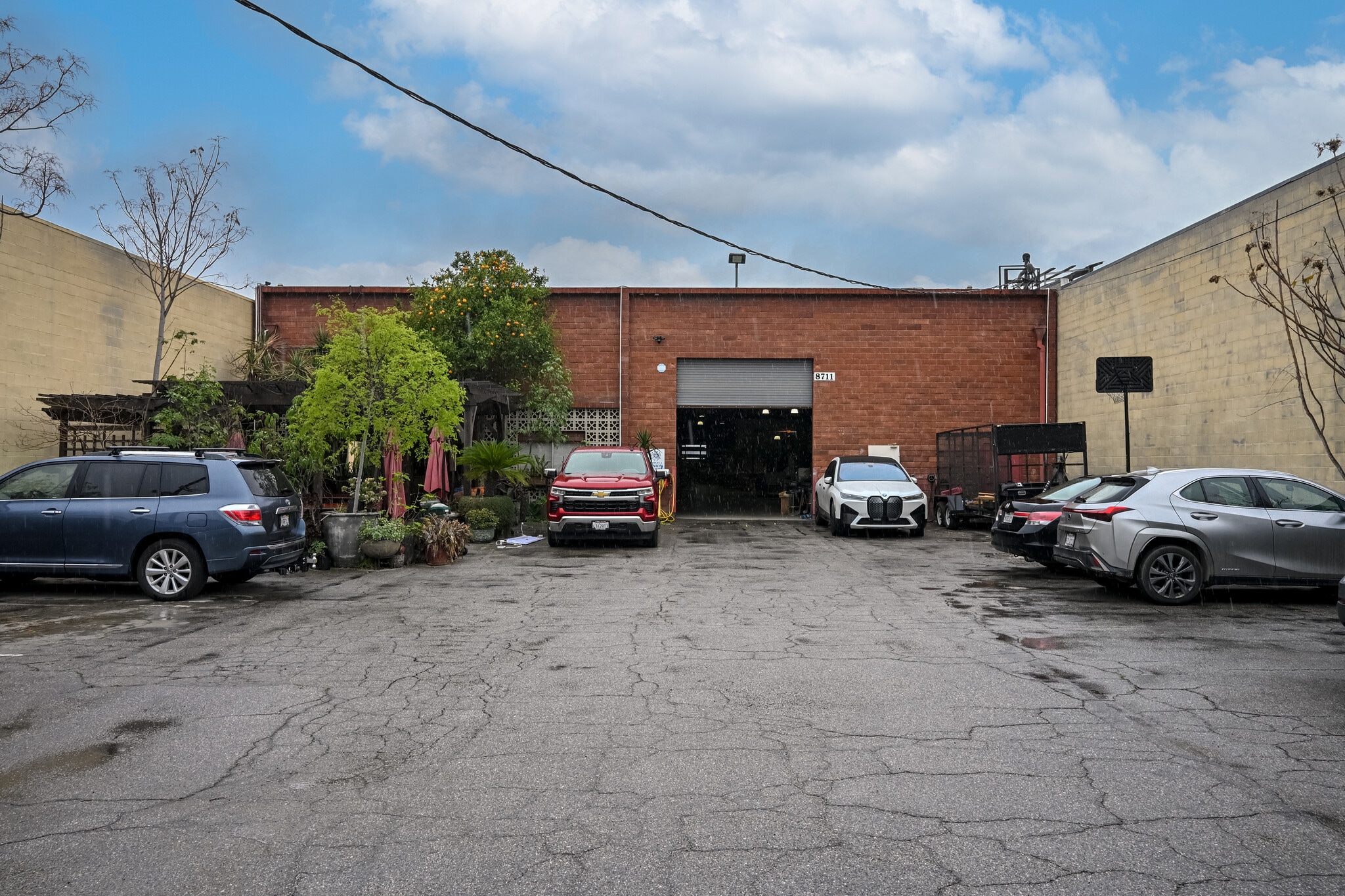 8711 Tamarack Ave, Sun Valley, CA for sale Building Photo- Image 1 of 1